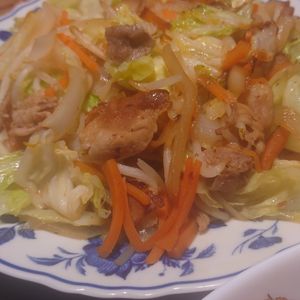 kkkkの作ってみた!投稿(【ごちそう肉野菜炒め】旨すぎ!ご飯が進む人気の味付け♡)