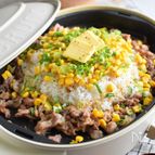 豚こまペッパーライス☆お手軽コスパ良しホットプレートごはん♪