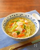 スープも飲み干す美味しさ！本鶏だしのちゃんぽん麺