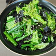 【レタスと青ネギのやみつきサラダ】野菜がもりもり食べれる♪
