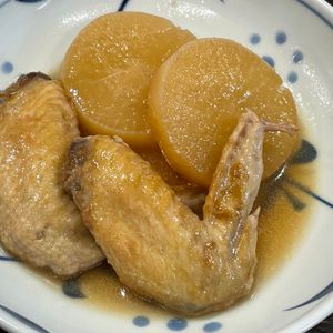 とーるじーじの作ってみた!投稿(鶏手羽と大根のじんわり醤油煮込み)