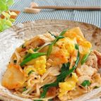 スタミナ満点♪ニラたま豚キムチ