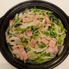 にゃんこさん🐱の作ってみた!投稿(スパイシー♡ベーコンと豆苗のカレー炒め)