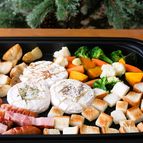 クリスマスに！ホットプレートで家族喜ぶ♡絶品チーズフォンデュ