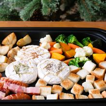 クリスマスに!ホットプレートで家族喜ぶ♡絶品チーズフォンデュ