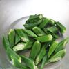 レンジで2分!【オクラとちくわのごま酢和え】さっぱり美味♪の工程2