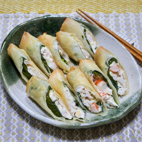 食感パリパリ「海老と鶏ささ身肉の揚げ春巻き」