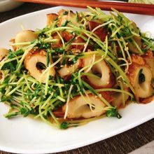 出来上がりまで3分♫彡豆苗とちくわのポン酢炒め