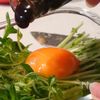 【節約×絶品】5分で完成！〈とろ〜り豆苗と卵とじ〉あと1品にの工程1