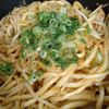 ゆみの作ってみた!投稿(【もやしとキムチのマヨ醤油焼うどん】包丁不要!節約にも!)