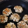 夫が絶賛♡【鶏むねとごぼうのカリカリ焼き】お弁当にもの工程3