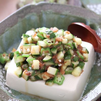 やみつき！あっという間に完食♡ネバ旨ごまおかか梅やっこ