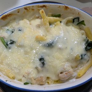 たかし（娘2人）の作ってみた!投稿(チキンとほうれん草のとろとろグラタン)