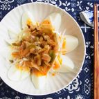 ゆで卵と搾菜（ザーサイ）のねぎラー油和え
