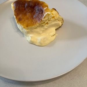 サランラップは楽ちんですの作ってみた!投稿(100回焼いた❤️‍🔥『中は飲めちゃうバスクチーズケーキ』)