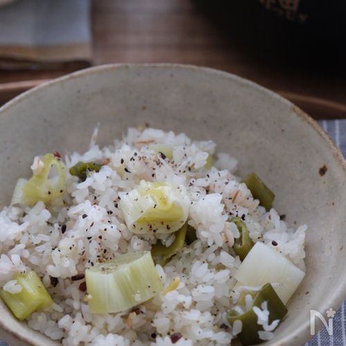 長ねぎとしらすの炊き込みご飯【長ねぎが驚くほど甘くなる】