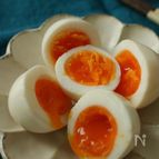 白いのに味しみしみ！やみつきになる「白い味玉」