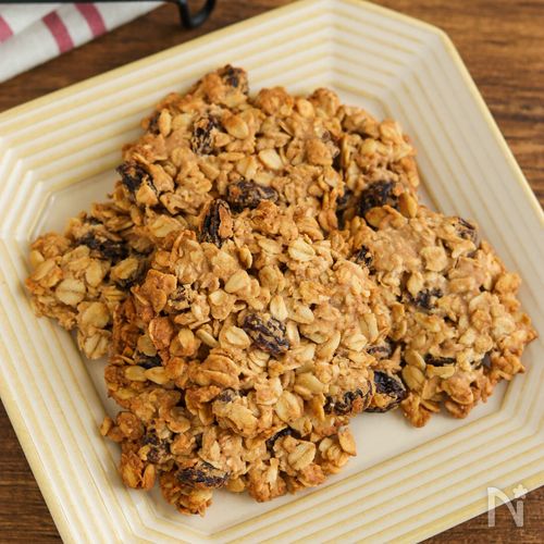 【卵・小麦不使用】シナモンレーズンのオートミールクッキー