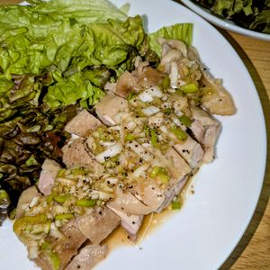 joe sanの作ってみた!投稿(レンジで簡単！旨だれねぎチキン)