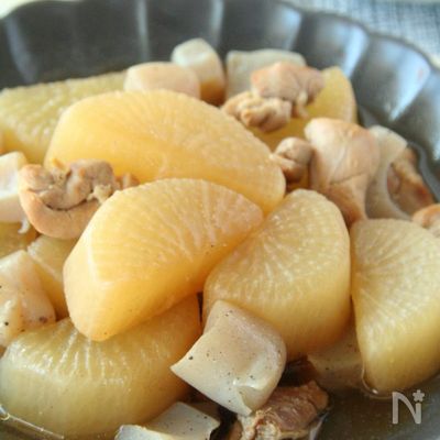 味しみしみ大根がおいしい!鶏と大根の煮物