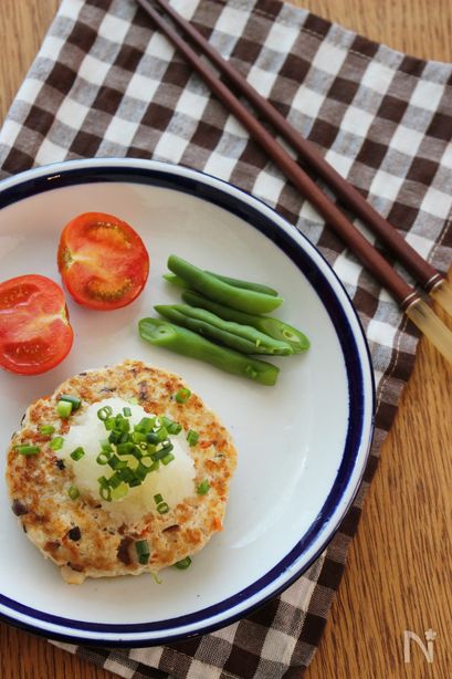 ヘルシーでも美味しい～！豆腐とれんこんのモチシャキバーグ