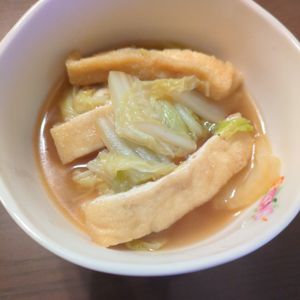 たりおの作ってみた!投稿(フライパンのまま食卓へ「薄揚げと白菜のくったり煮」)