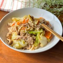余ったそうめんが激変「野菜たっぷりの焼きそうめん」