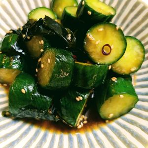 ejaの作ってみた!投稿(さっぱりやみつき【蛇腹きゅうりわかめ】きゅうり大量消費！)