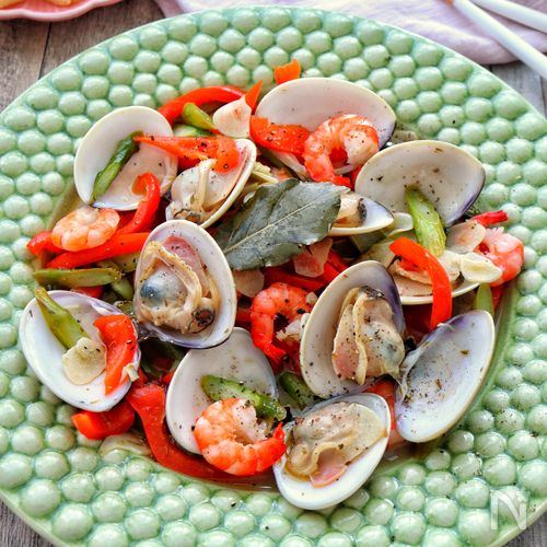 はまぐりとアスパラの地中海風♩魚介の旨みたっぷり!簡単華やか