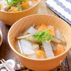 【大根とごぼうのお味噌汁】ごま油薫る♡
