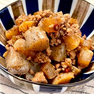 michuの作ってみた!投稿(【我が家自慢のごはん泥棒】豚ひき肉と大根こんにゃくの甘辛煮)