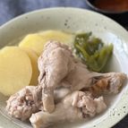 塩麹で旨み爆発♡手羽元でタッカンマリ風鍋