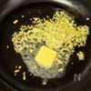白ワインで旨味を抽出【あさりとトマトのパスタ】の工程1