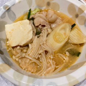 すみれの作ってみた!投稿(辛さ控えめ！スンドゥブ風【旨辛みそ鍋】)