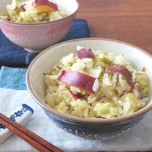 白だしで簡単☆さつまいもとめかぶごはん