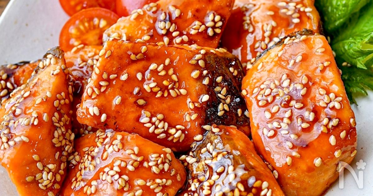 【鮭の甘酢ごま照り】ふっくら美味しいお魚レシピ♡