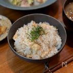 炊飯器に入れて待つだけ。【タラの炊き込みご飯】