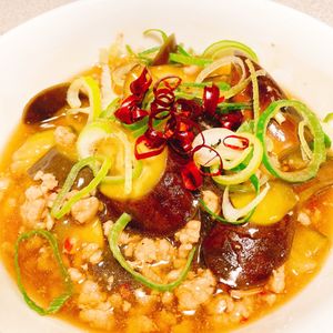 お料理happy🍀の作ってみた!投稿(【ひき肉とナスのピリ辛とろとろ中華煮】ごはんが進む♪)