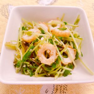 ビートの作ってみた!投稿(簡単・節約・ヘルシー♡激旨レンチン豆苗とちくわの塩昆布ナムル)