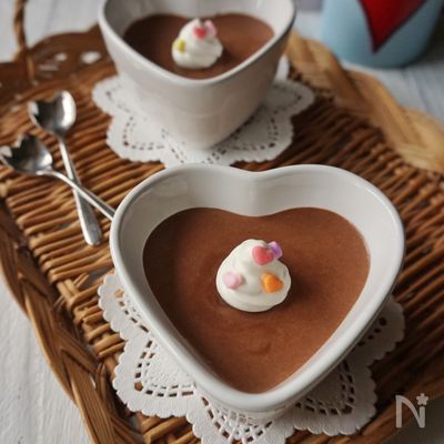 材料2つ！なめらかチョコムース