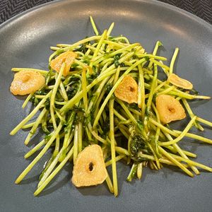 楽ラク手抜キッチン🐶🐾の作ってみた!投稿(シンプルで最高においしい！豆苗炒め)