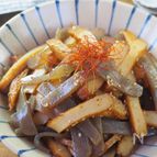 地味でも美味しい！蒟蒻と平天のきんぴら