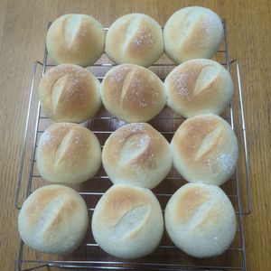 1080245の作ってみた!投稿(基本の丸パン。)