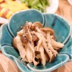 レンジ調理で簡単♡『しめじと舞茸のガリバタ蒸し』