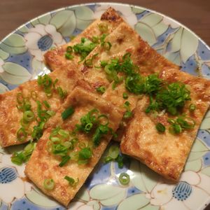 たりおの作ってみた!投稿(【油揚げの生姜焼き】時短！節約！糖質オフで衝撃の美味しさ！)