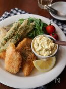 タルタルソースが主役！ミックスフライプレート