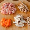 【もち麦入りのとり五目ご飯】簡単/うま味も食物繊維もたっぷりの工程1