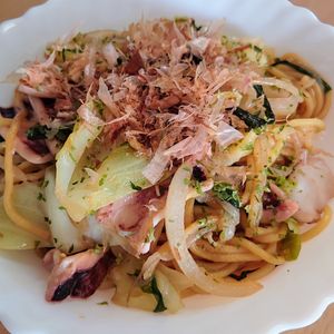 まゆのの作ってみた!投稿(バターしょうゆ海鮮焼きそば)