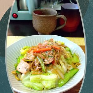 チョロリスの作ってみた!投稿(ガッツリ男子に捧ぐ！『屋台風ソース焼きそば』)