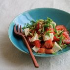 トマトとチーズの生姜ナムル。
